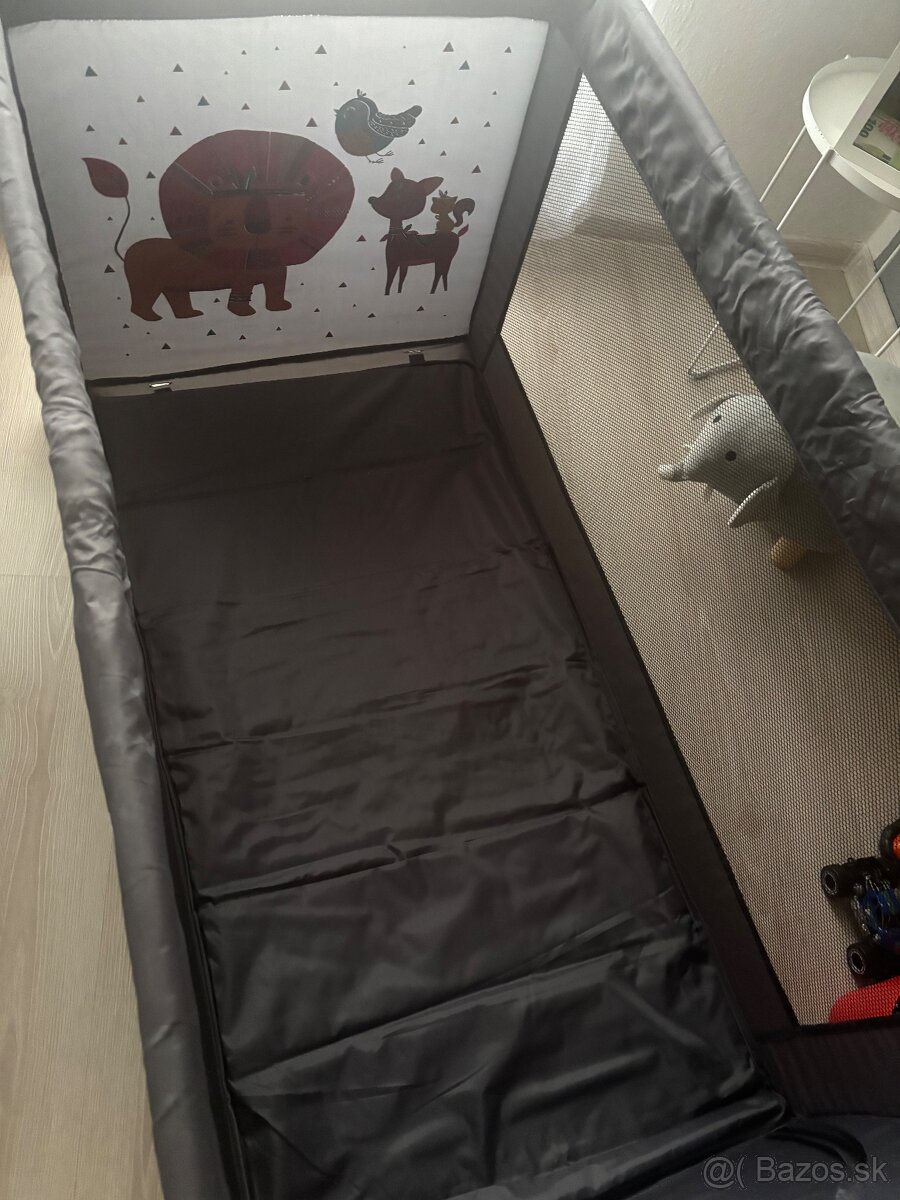 Prenosná postieľka Petite&Mars - 4