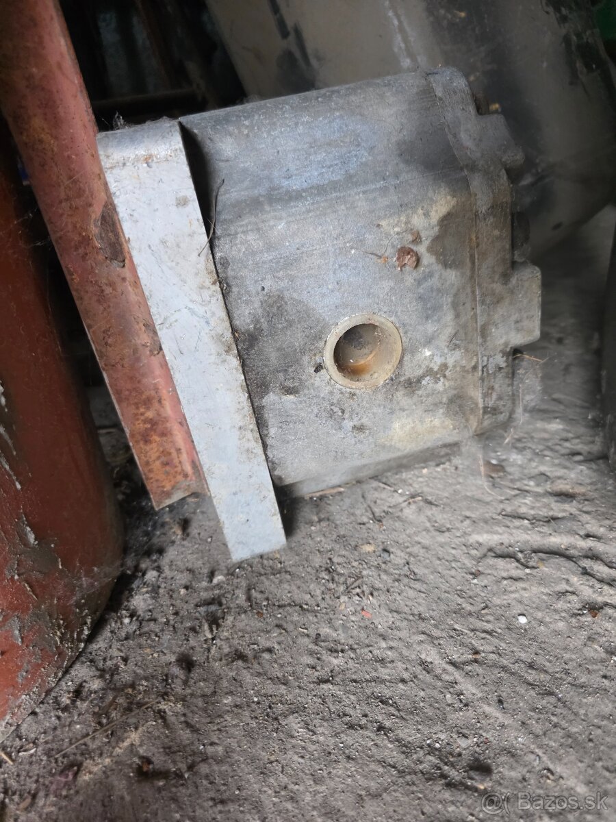 Hydromotor UM 80 - 4