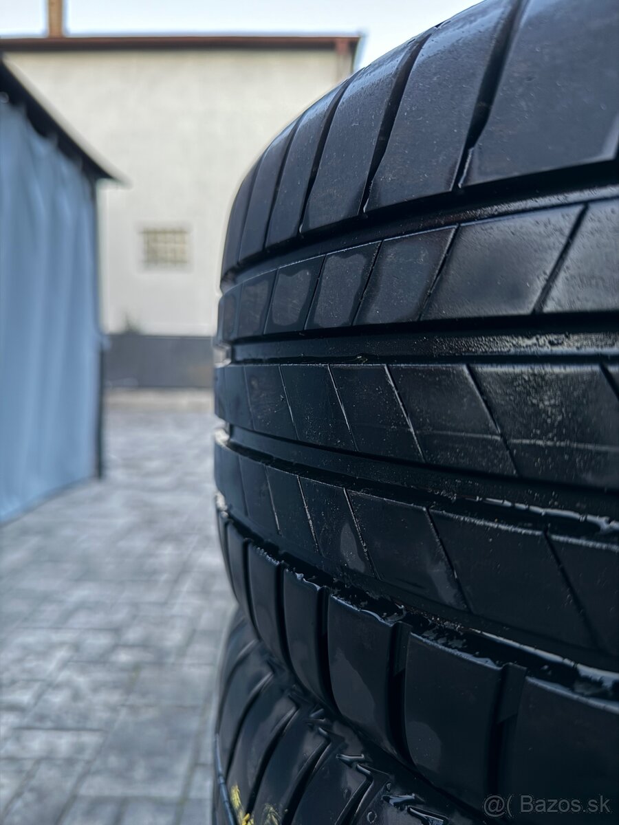 BRIDGESTONE 215/45R17 - 4