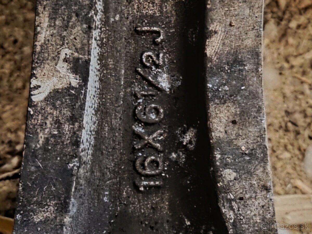 Predám kolesa mazda - 4