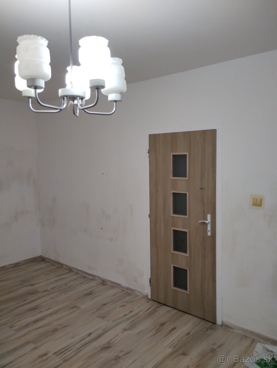 Predaj 1 izbového bytu - 4