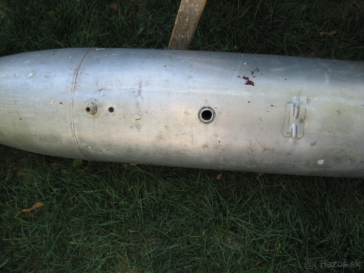 Prídavné nádrže L 29 - 4