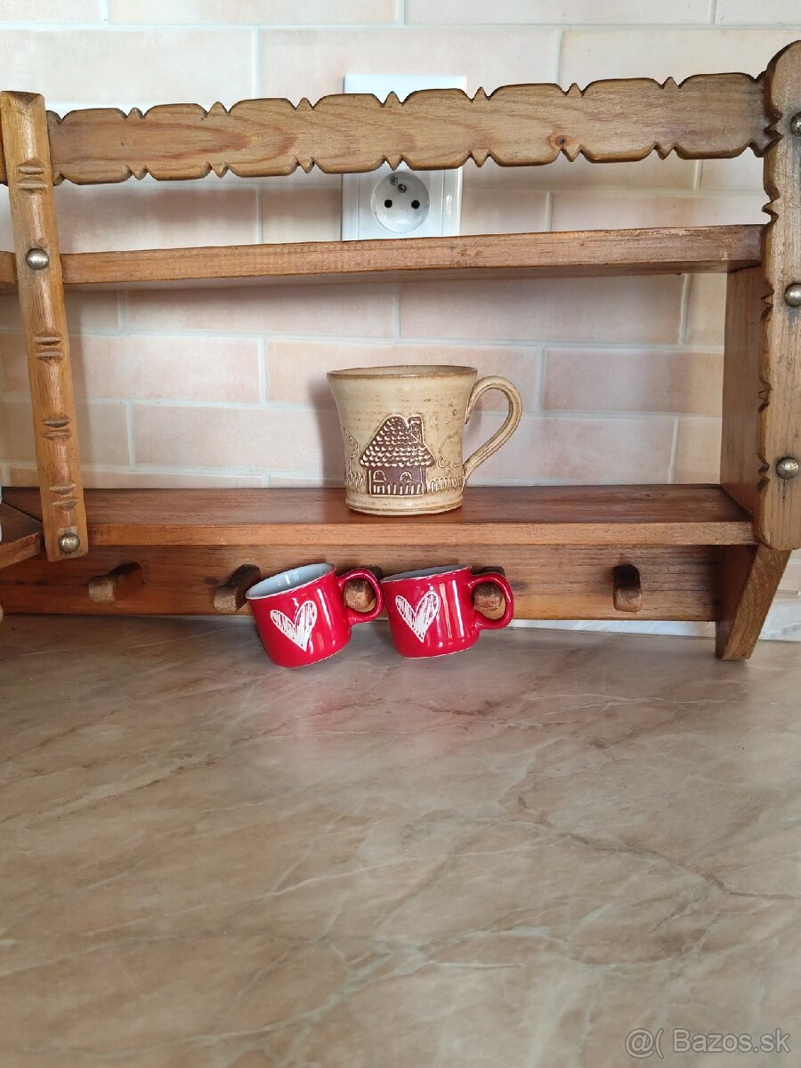 Drevená polica - 4