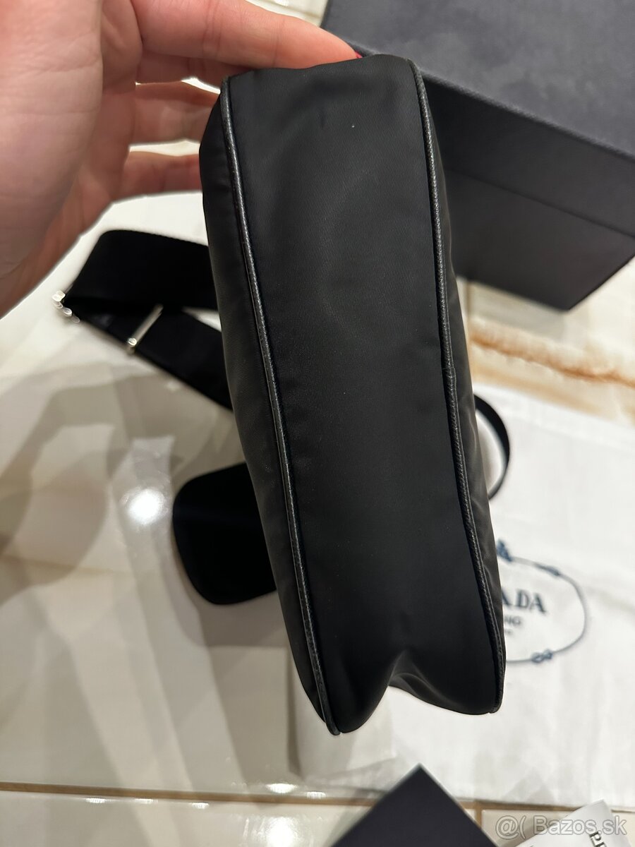 Prada Re-edition Nylon bag 2005 - 100% originál - 4