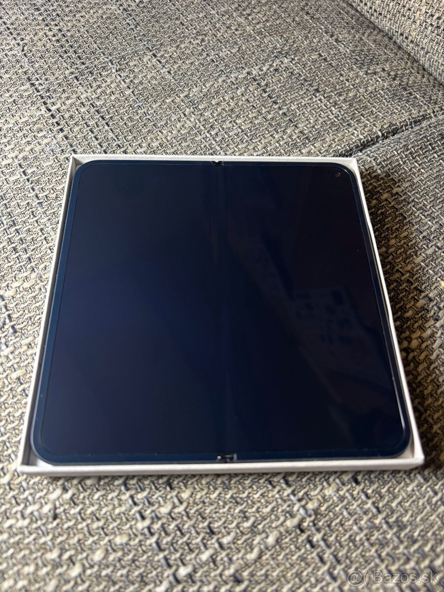 Google Pixel 9 Pro Fold NOVÝ 16gb/512gb - 4