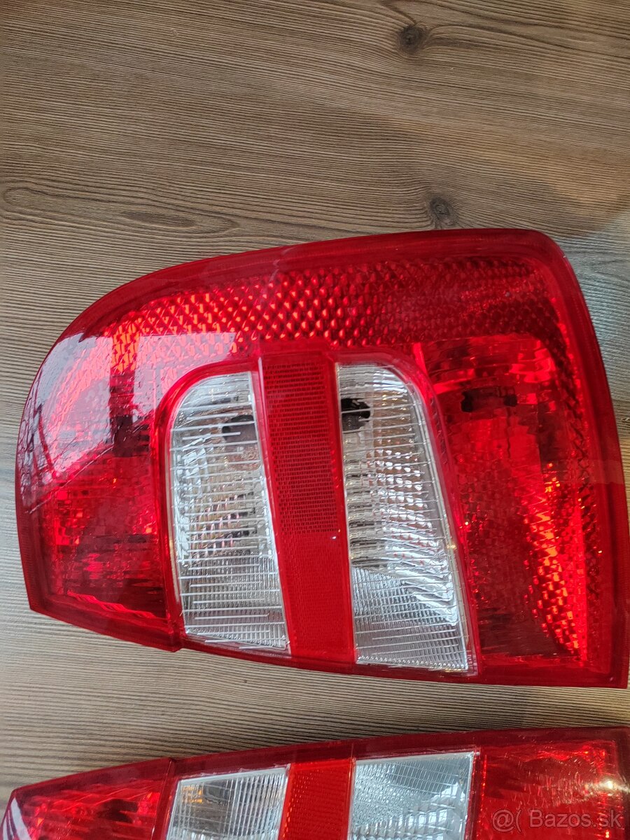 Škoda fabia zadné svetlá - 4