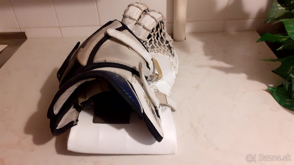 Predám brankársku lapačku Vaughn - 4