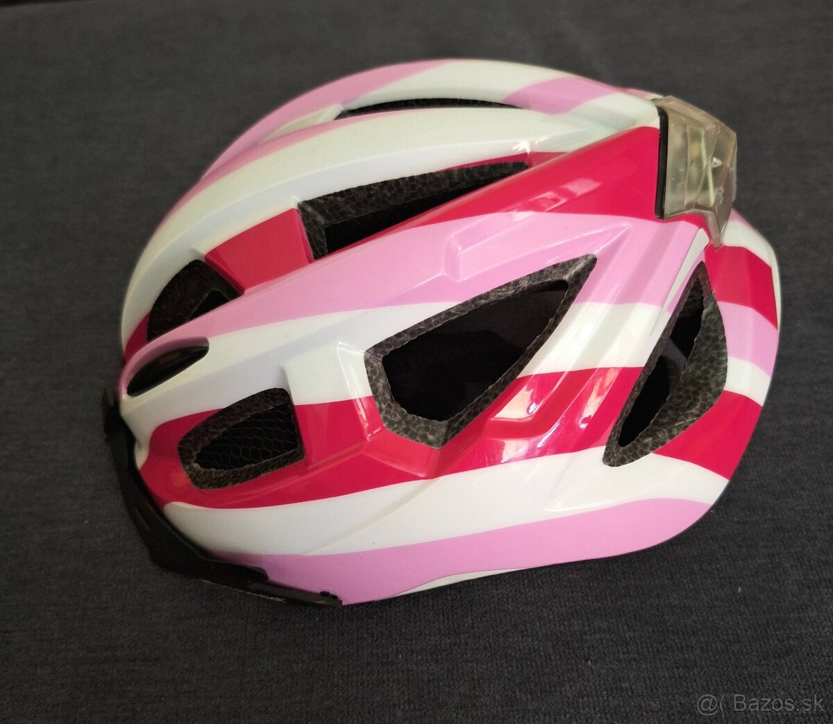 Prilba na bicykel - 4