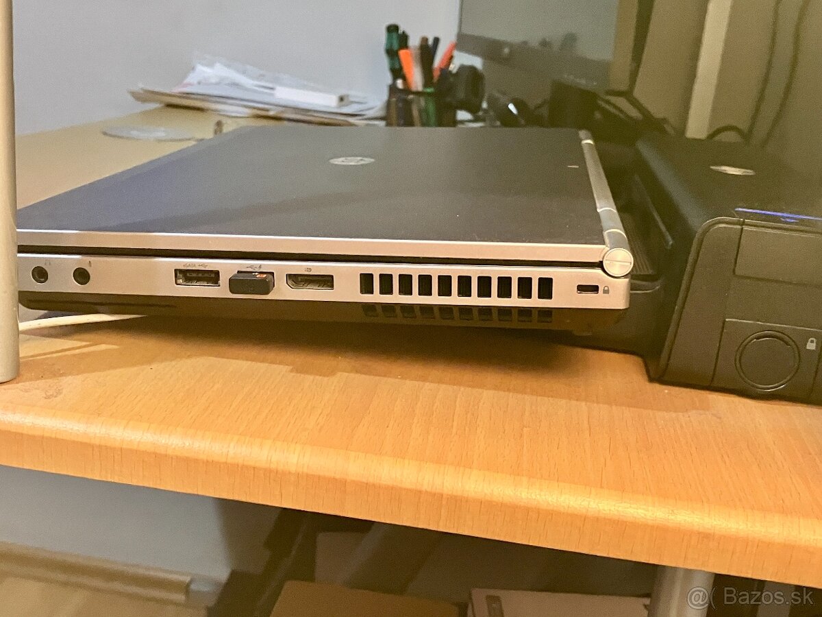Predám HP EliteBook 8470p + dokovacia stanica - 4