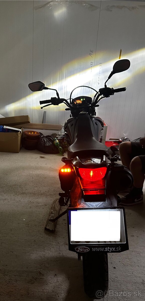 Suzuky Dr125 sm