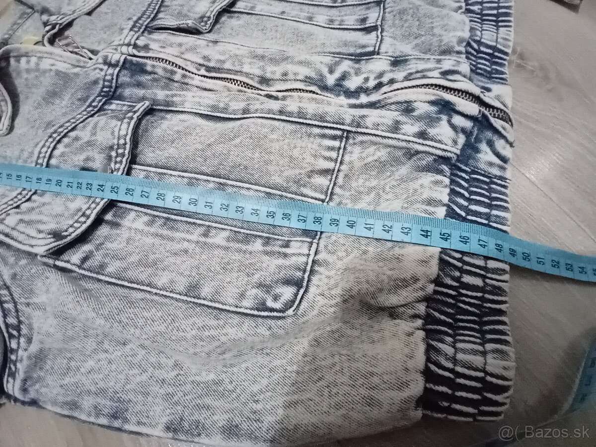 Svetlá rifľová vesta - 4