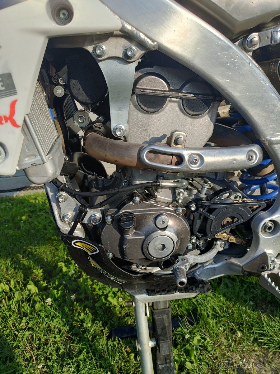 Yamaha yzf 250 2016