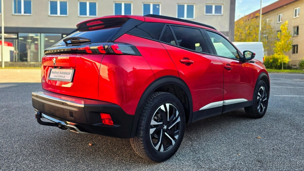 Peugeot 2008 1.2 96kw Allure AT 8 stupňová 70000km - 4