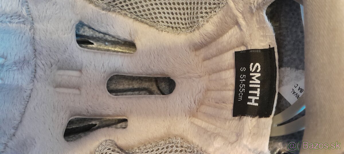 Lyžiarska prilba - 4