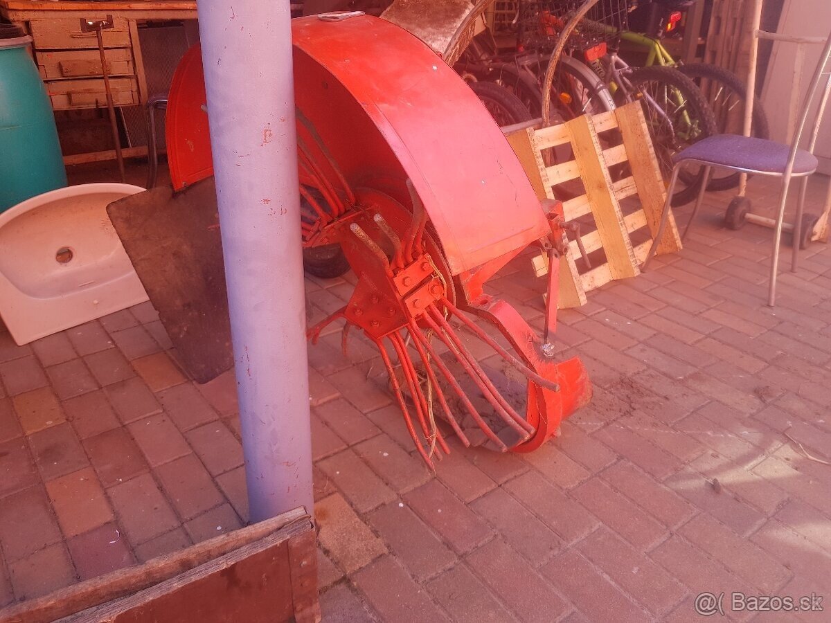 Výoravac zemiakov. - 4