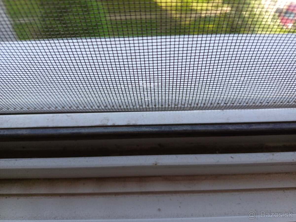 Upratovanie - UMYTIE OKIEN - 4