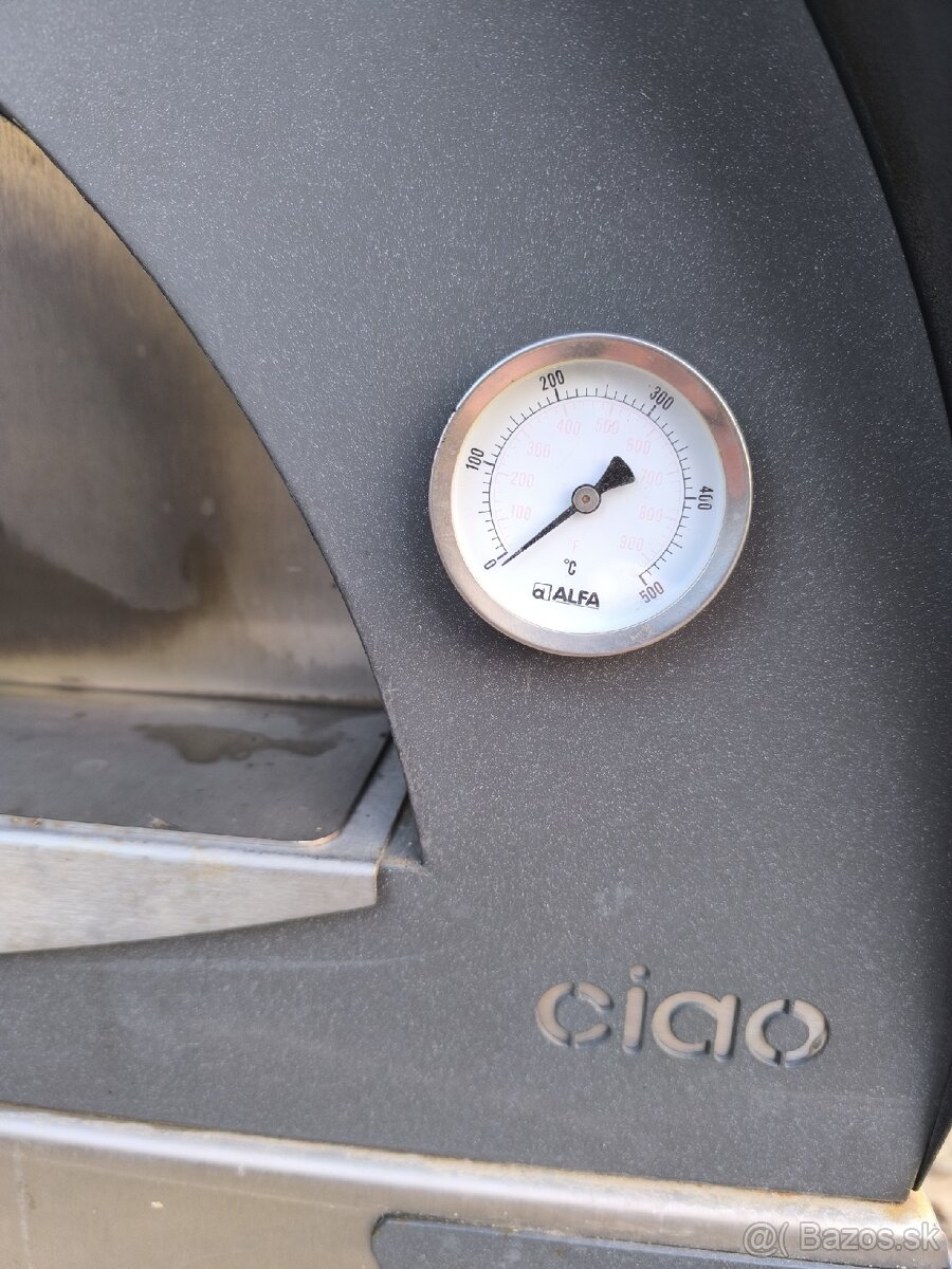 Predám pizza pec na drevo s podstavcom - 4