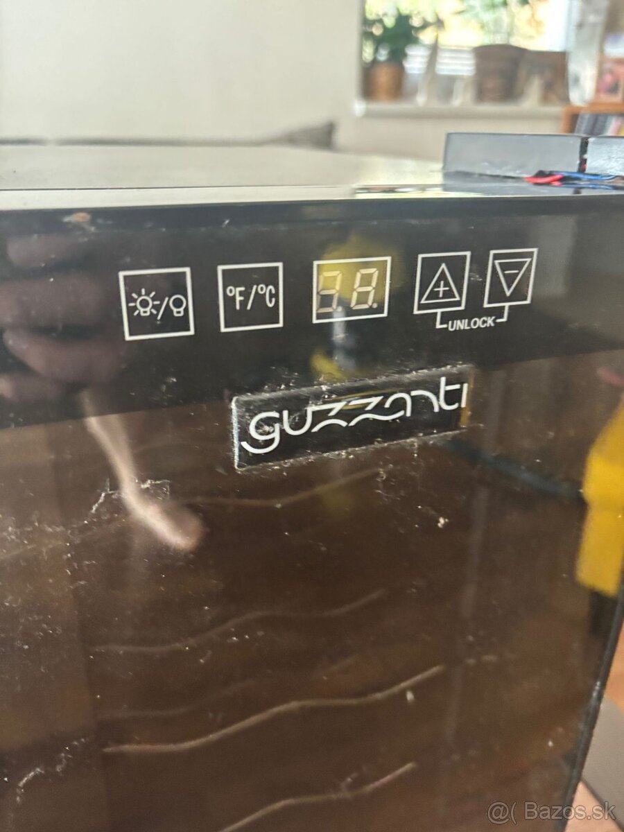 Chladnička na víno - 4