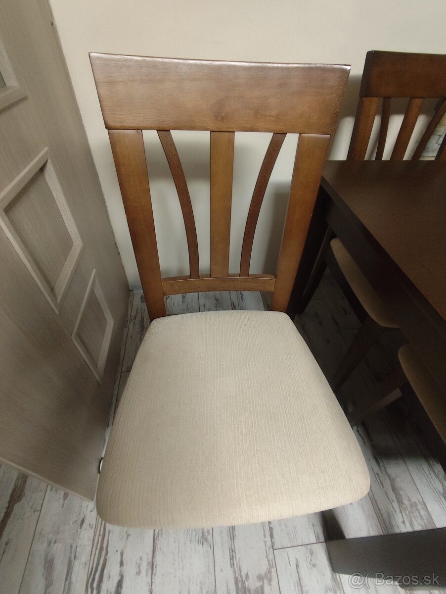 Jedálenský stôl so stoličkami - 4