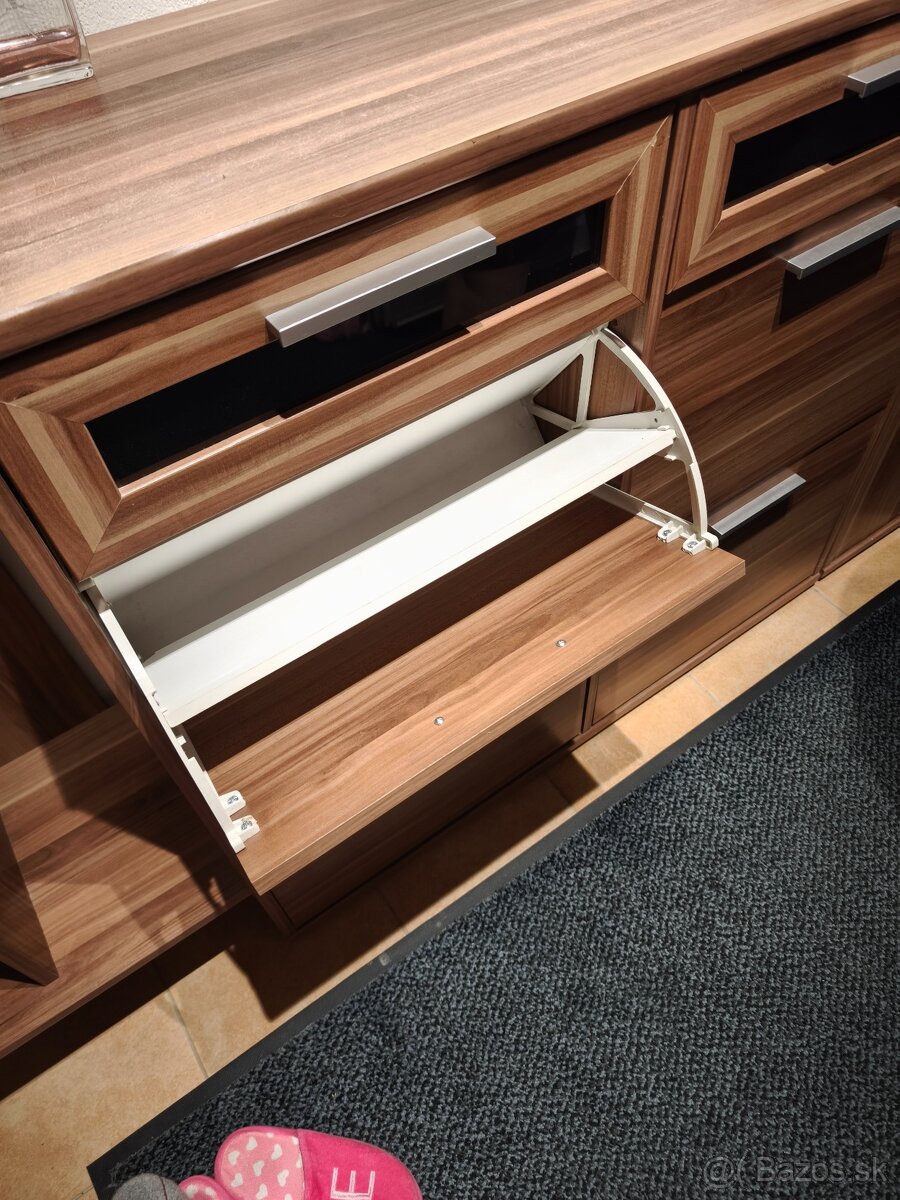 Chodbová zostava - 4