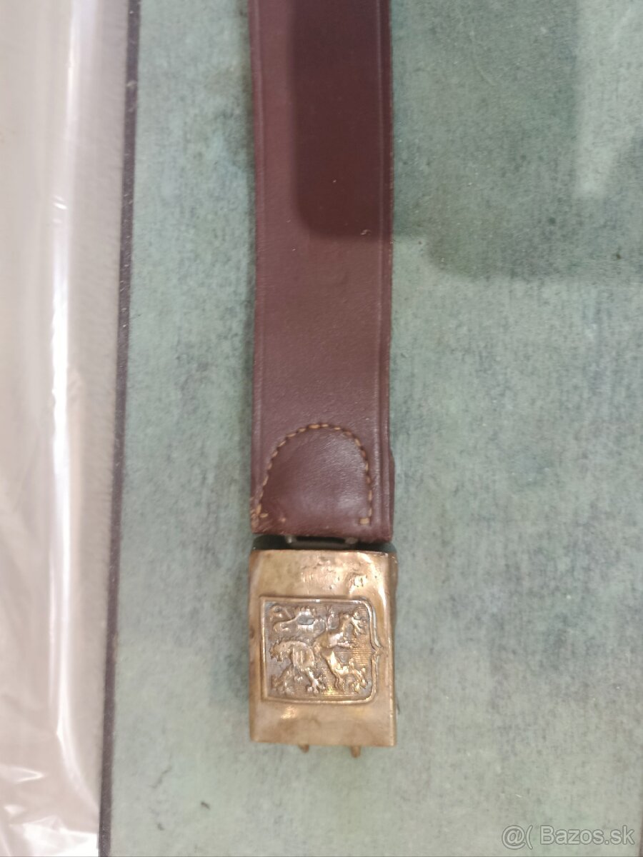 Čsk voj. mosadzná pracka a kož. opasok - 4