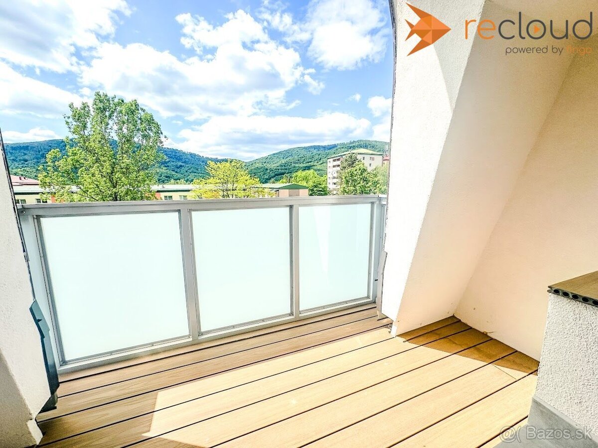 2 izbový byt s balkónom a nádherným výhľadom n ul. J Bottu v - 4