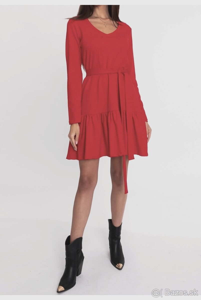 Červené šaty - 4