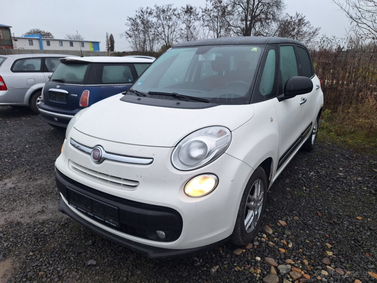 FIAT 500L 1,4 BENZÍN 110000 KM ORIGINÁL - 4