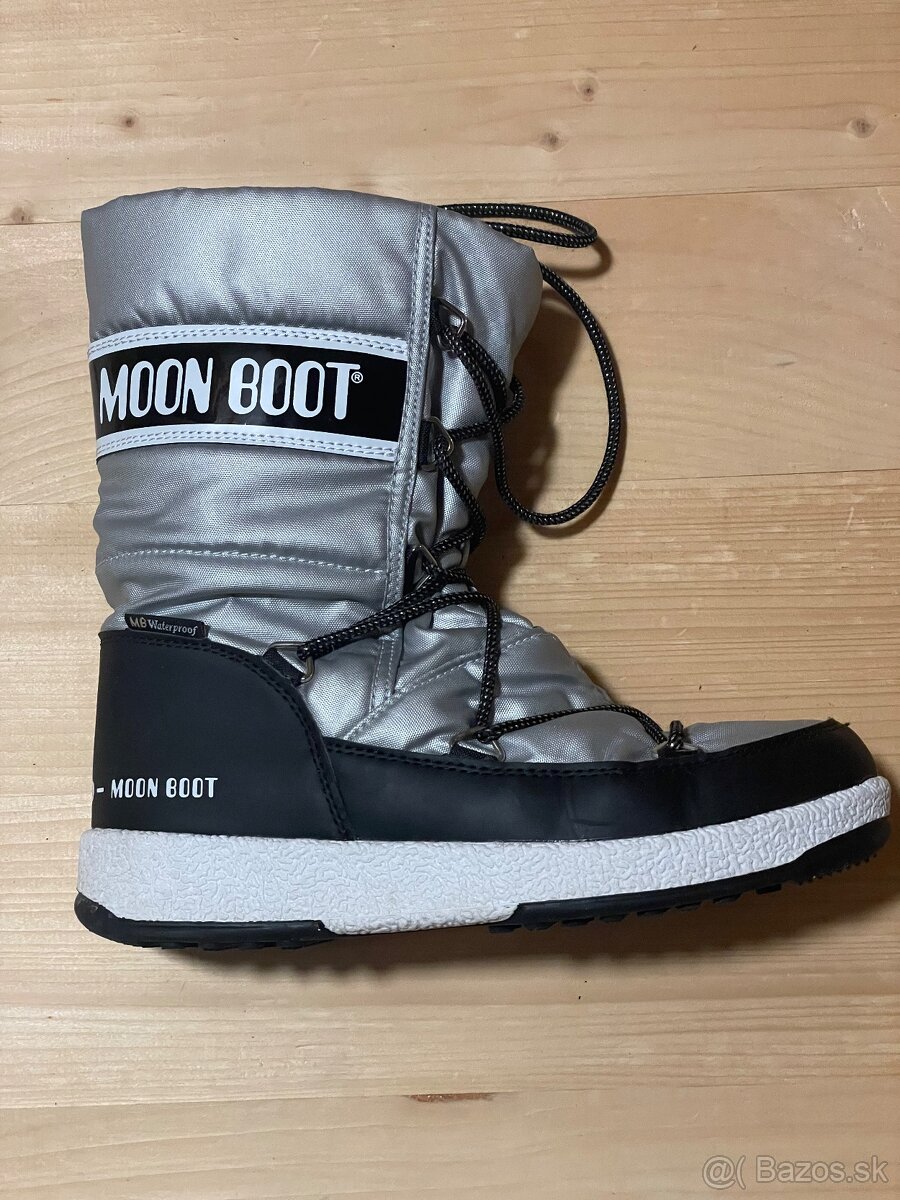 Moon Boot JR - 4