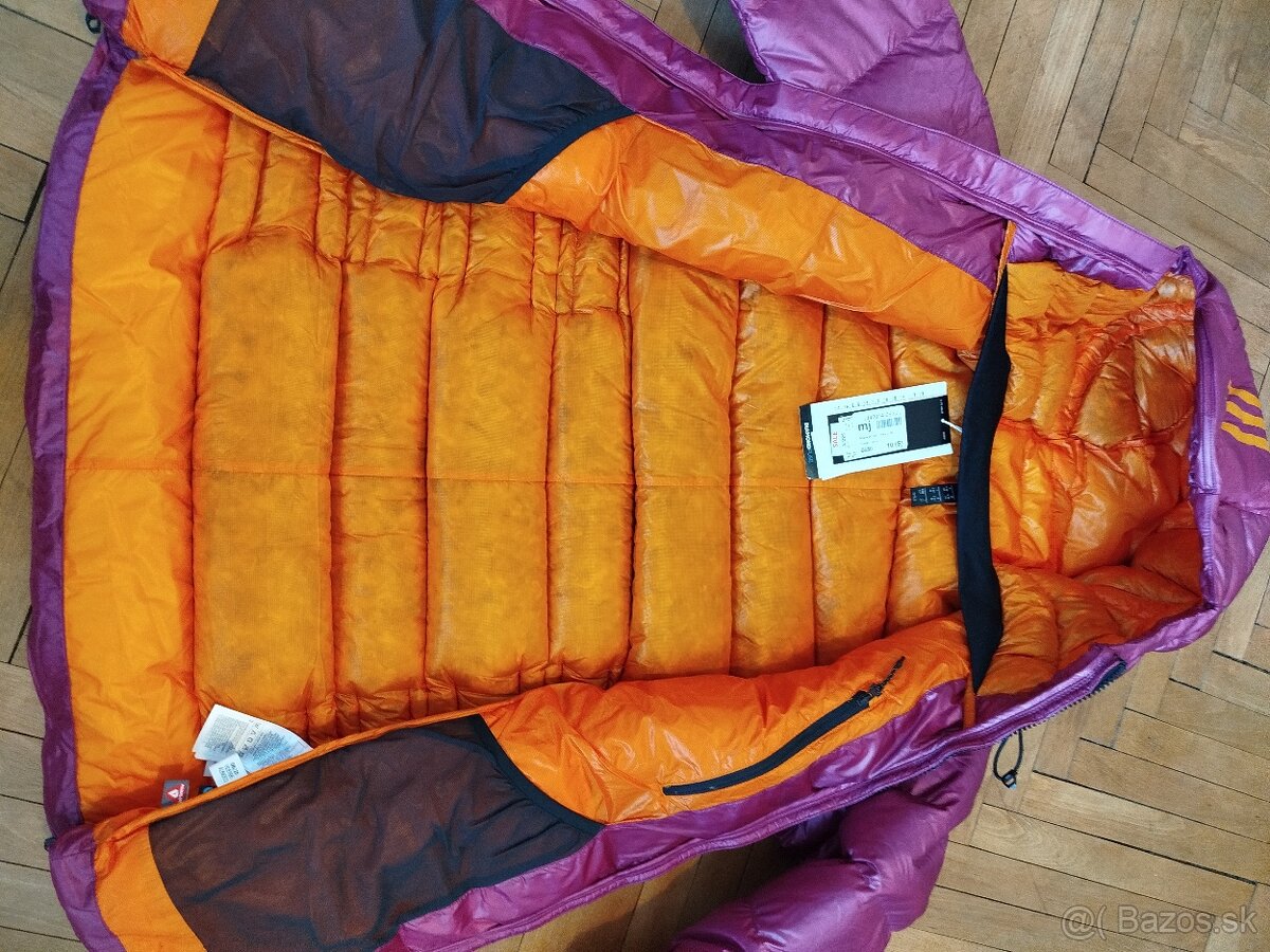 Nová páperová bunda Terrex Techrock Belay Down parka - 4