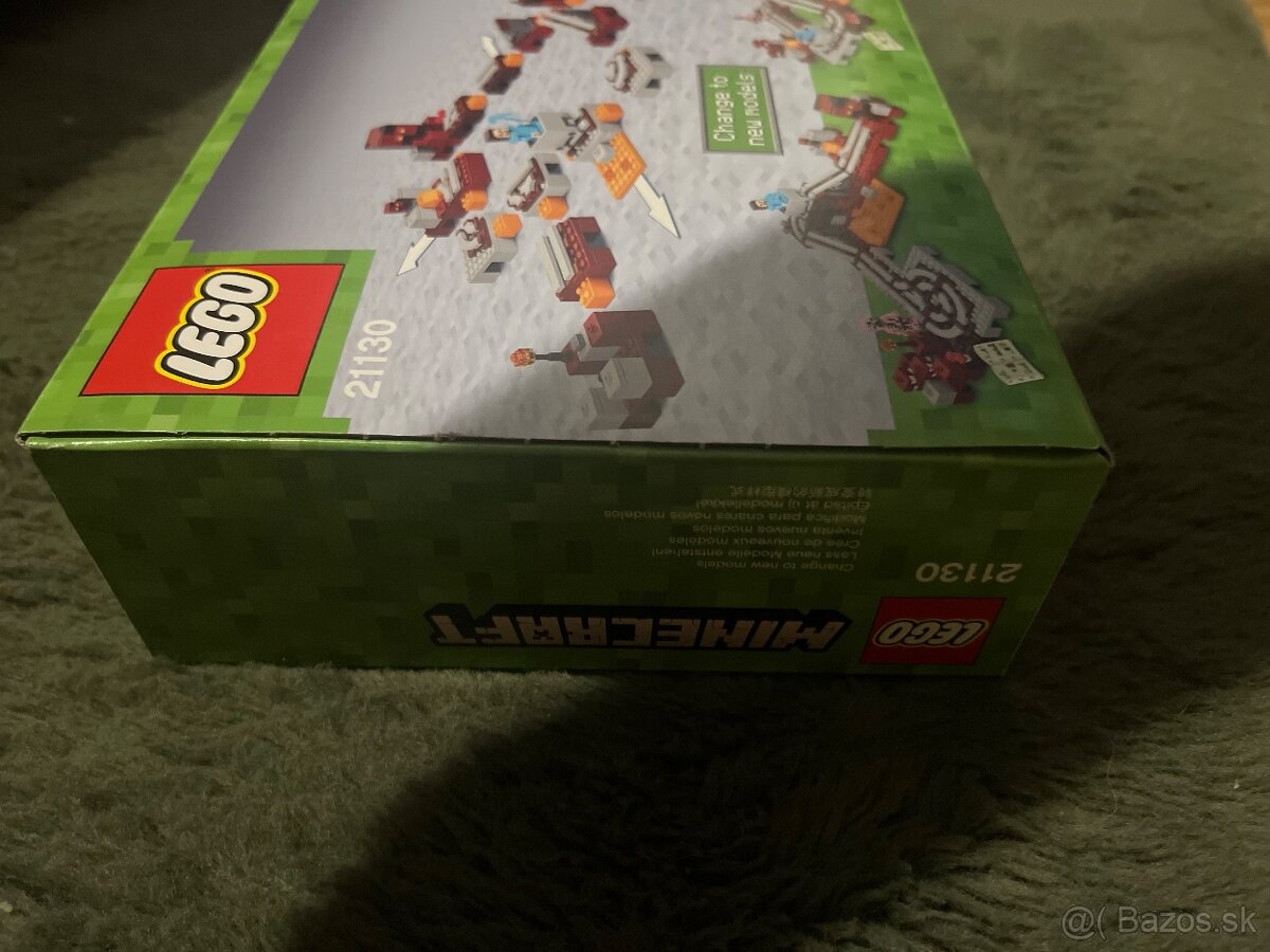 Lego 21230 Minecraft - 4