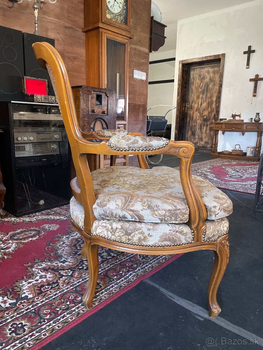 Starožitné kreslo - 4