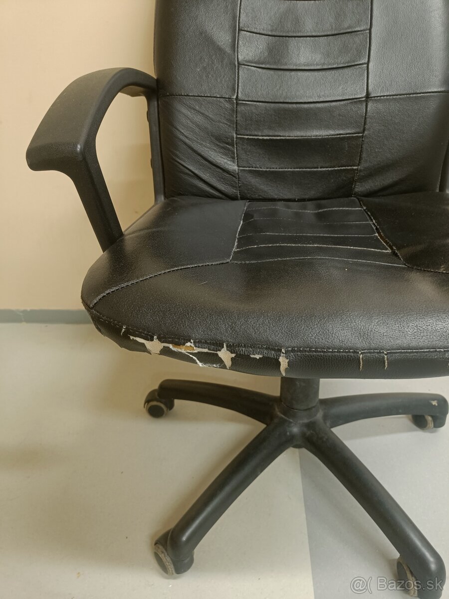 Kancelarska stolicka - 4