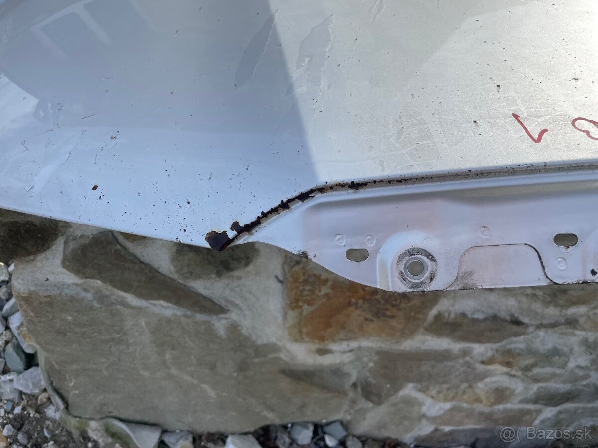 Predne kapoty superb 1 predna kapota - 4