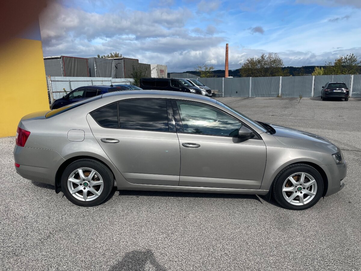 Škoda Octavia 1.6 tdi DSG AUTOMAT - 4