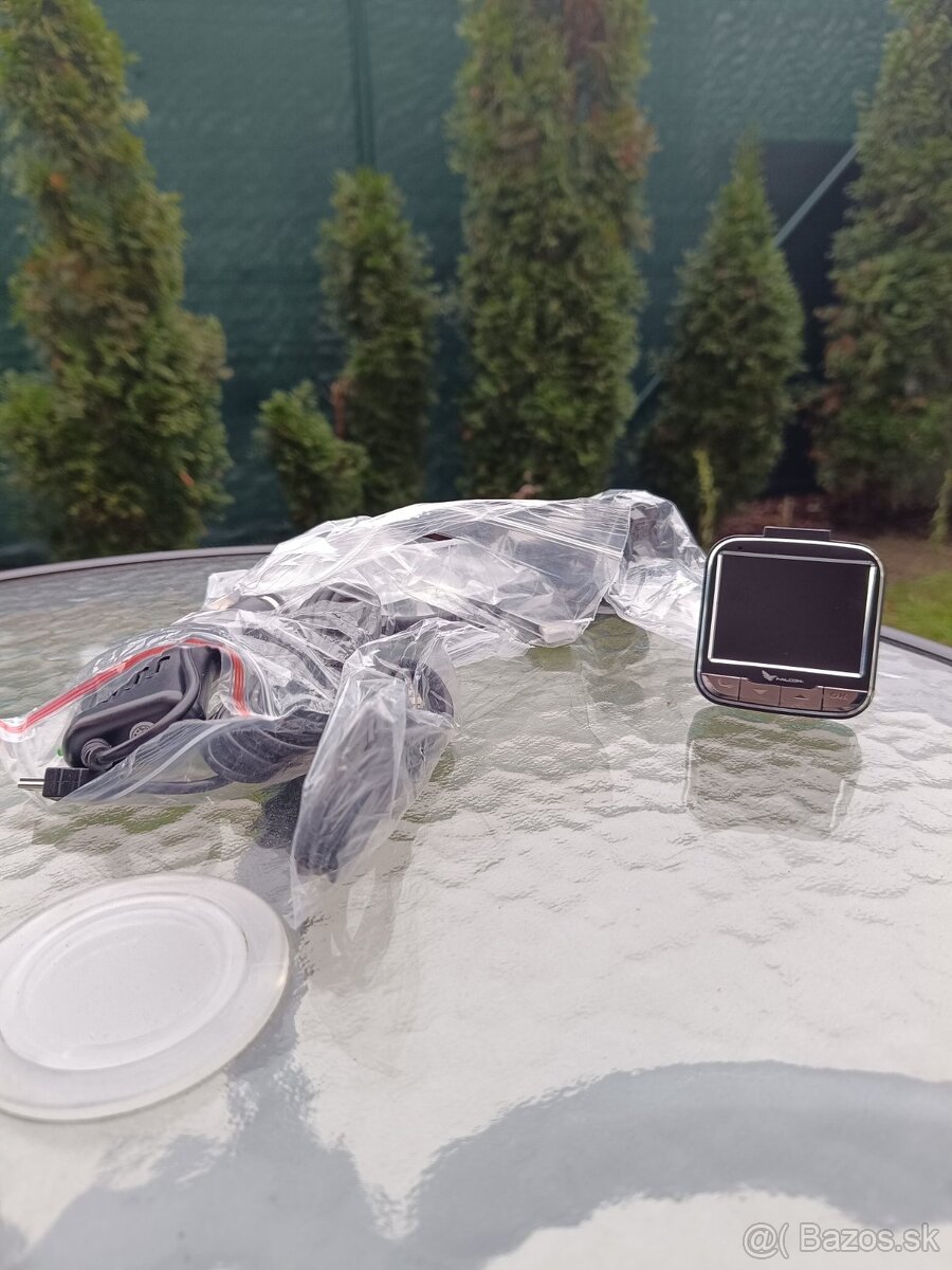 Predám nový autokamerový rekordér Falcon HD43-LCD - 4