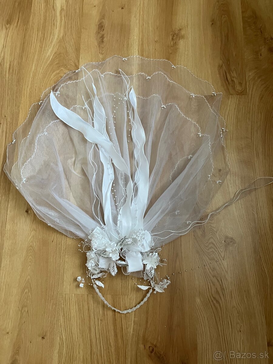 Svadobné šaty so závojom - 4