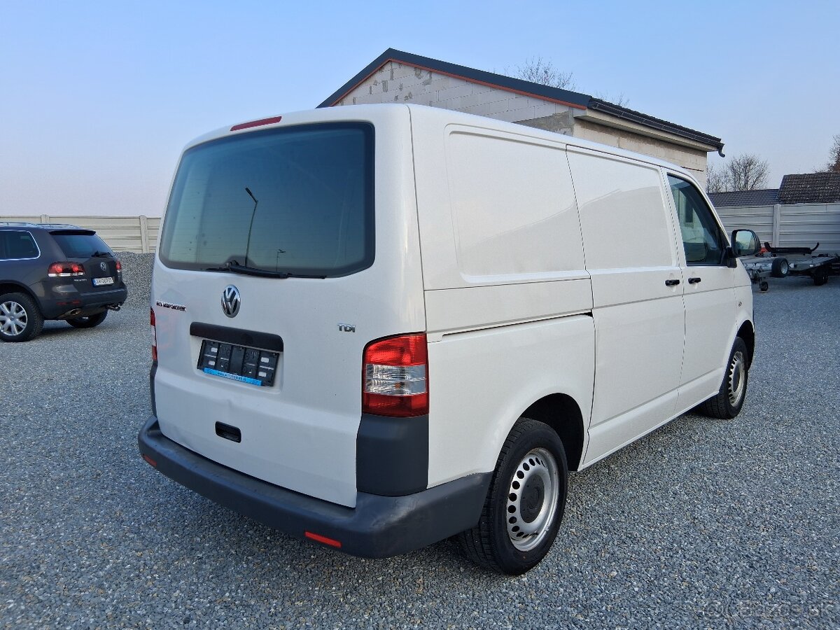 Volkswagen Transporter T-5 facelift - 4
