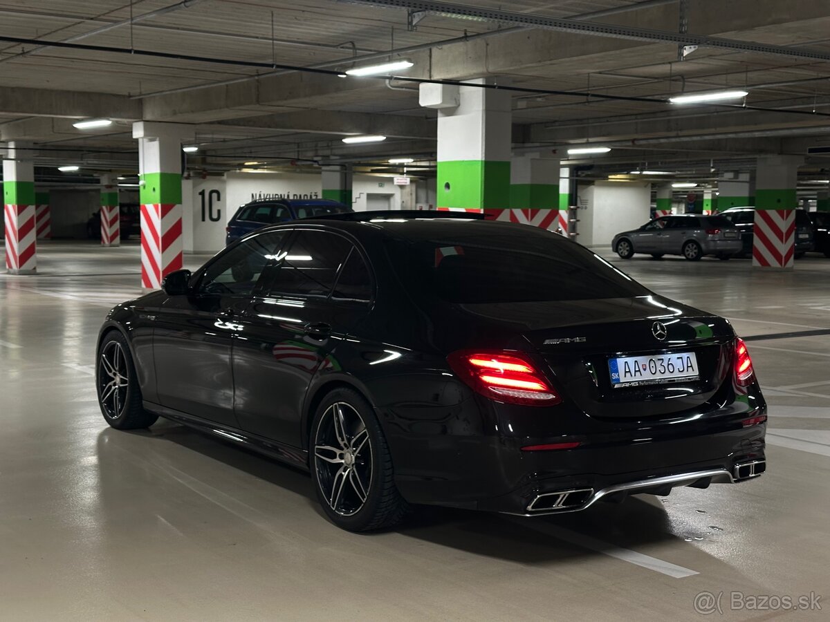 Mercedes-Benz E43 AMG Brabus vyfuk, pano, multibeam - 4