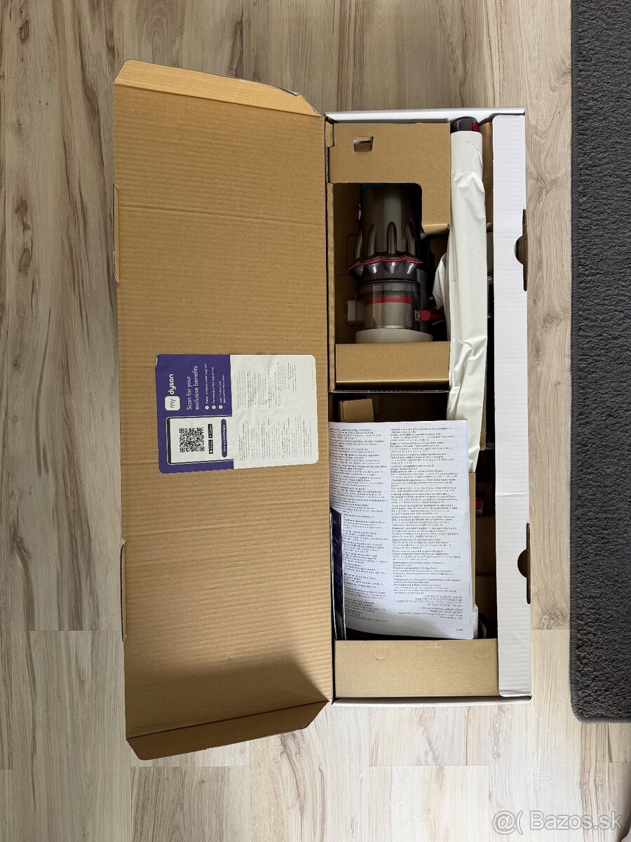Vysávač Dyson v12 origin - 4