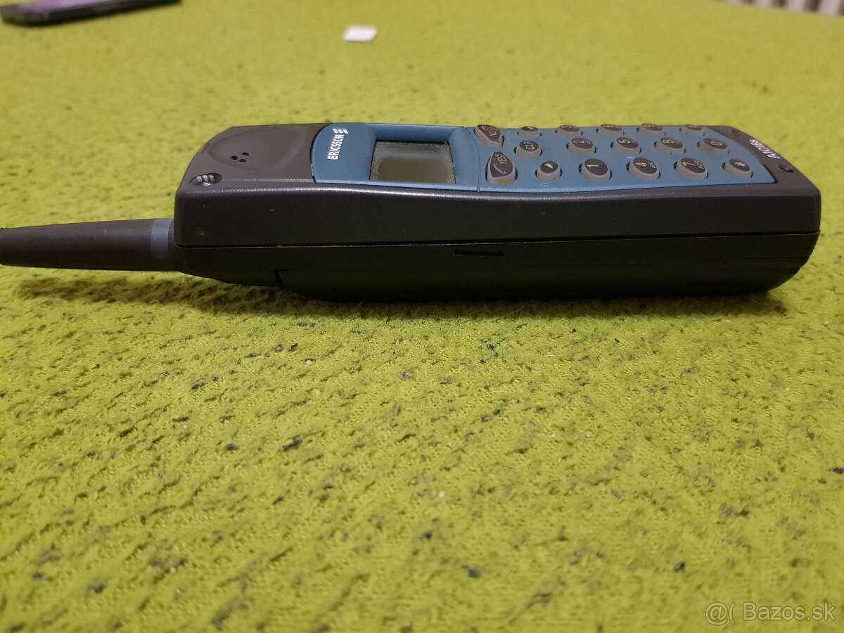 Ericsson A1018s - 4