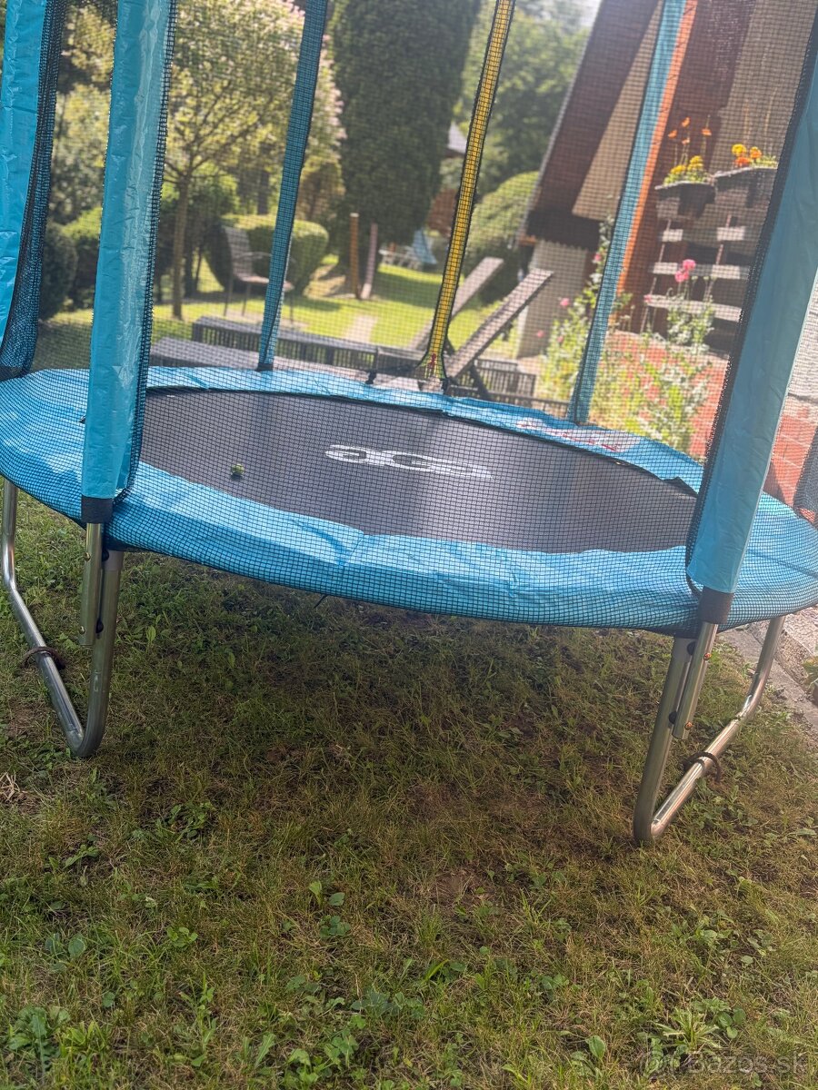 Trampolína - 4