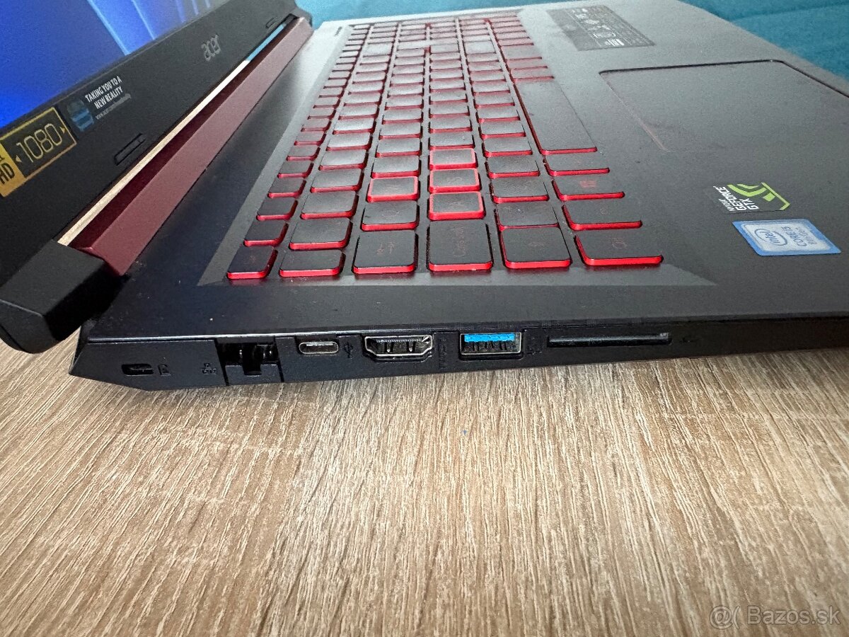 ACER Nitro 5 herny notebook - 4