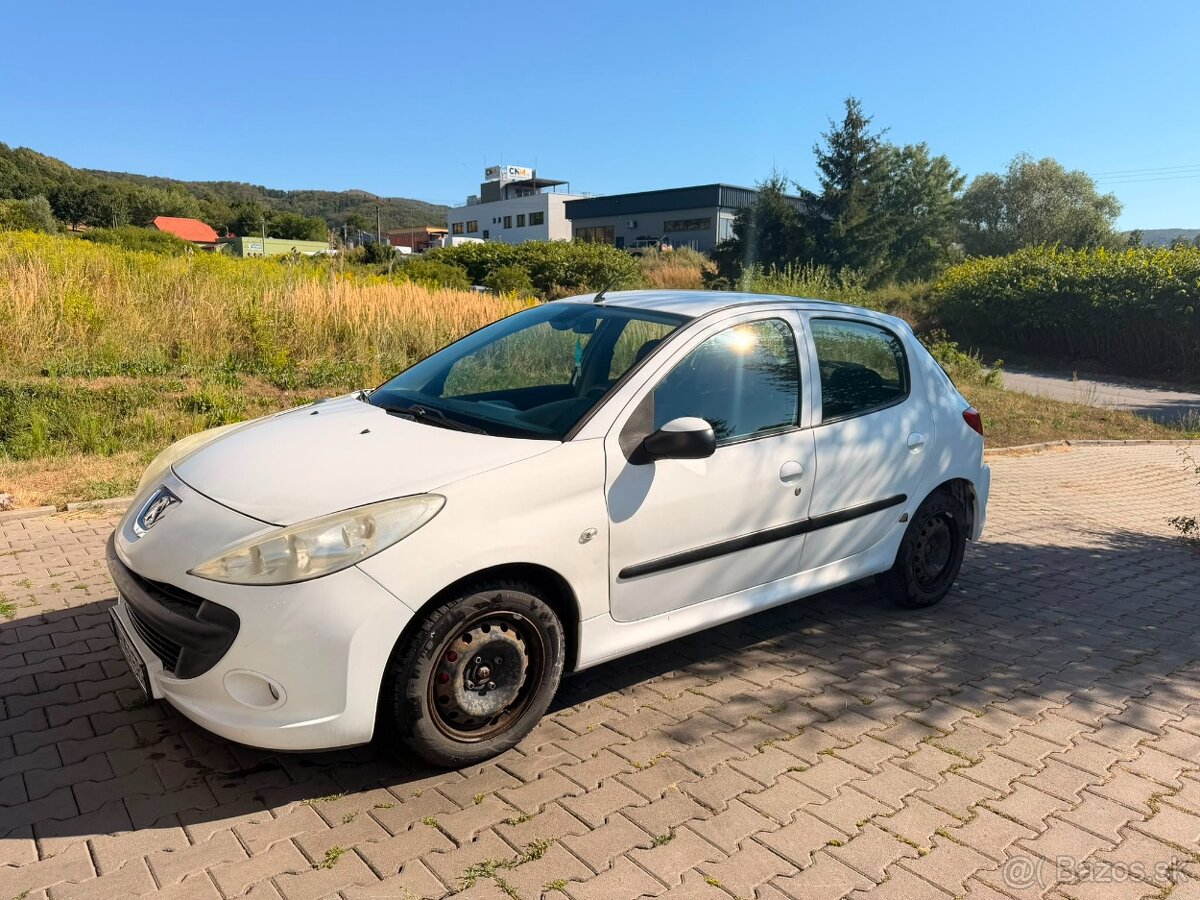 Peugeot 206 plus - 4