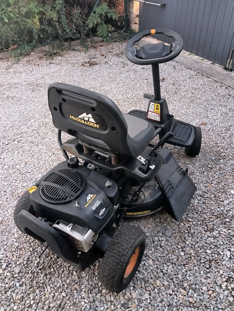 Traktor - kosačka McCulloch - 4