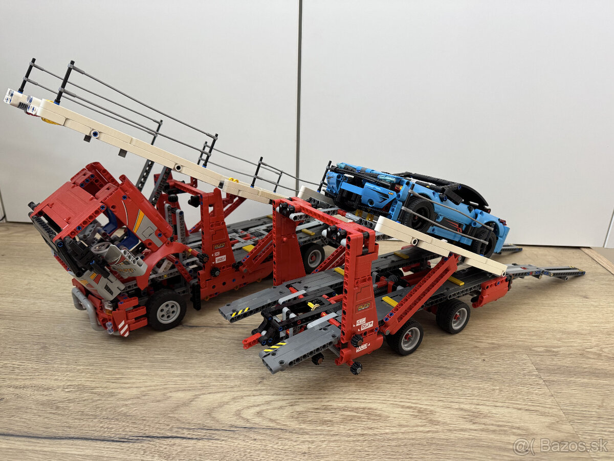 Lego Technic 42098 Car Transporter - 4