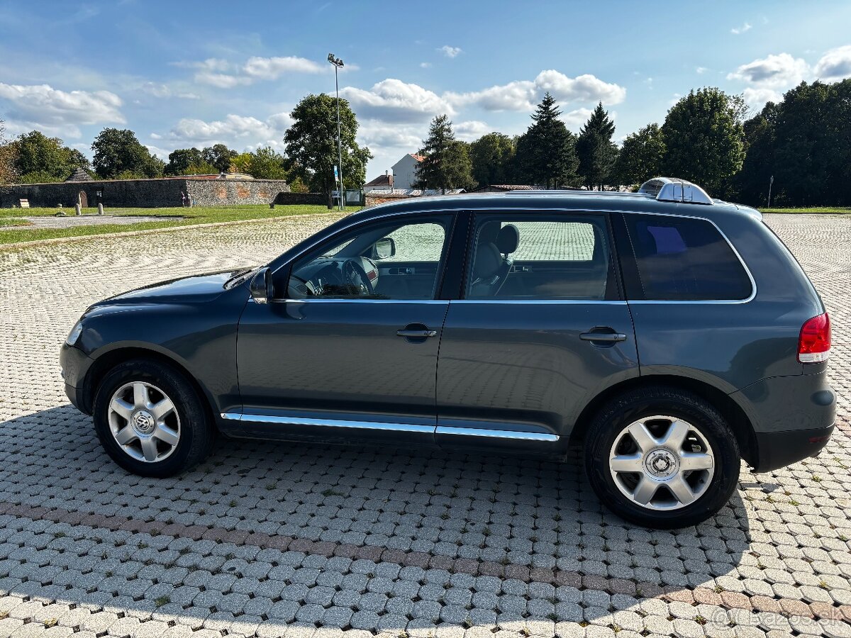 Volkswagen Touareg V10 2003 - 4