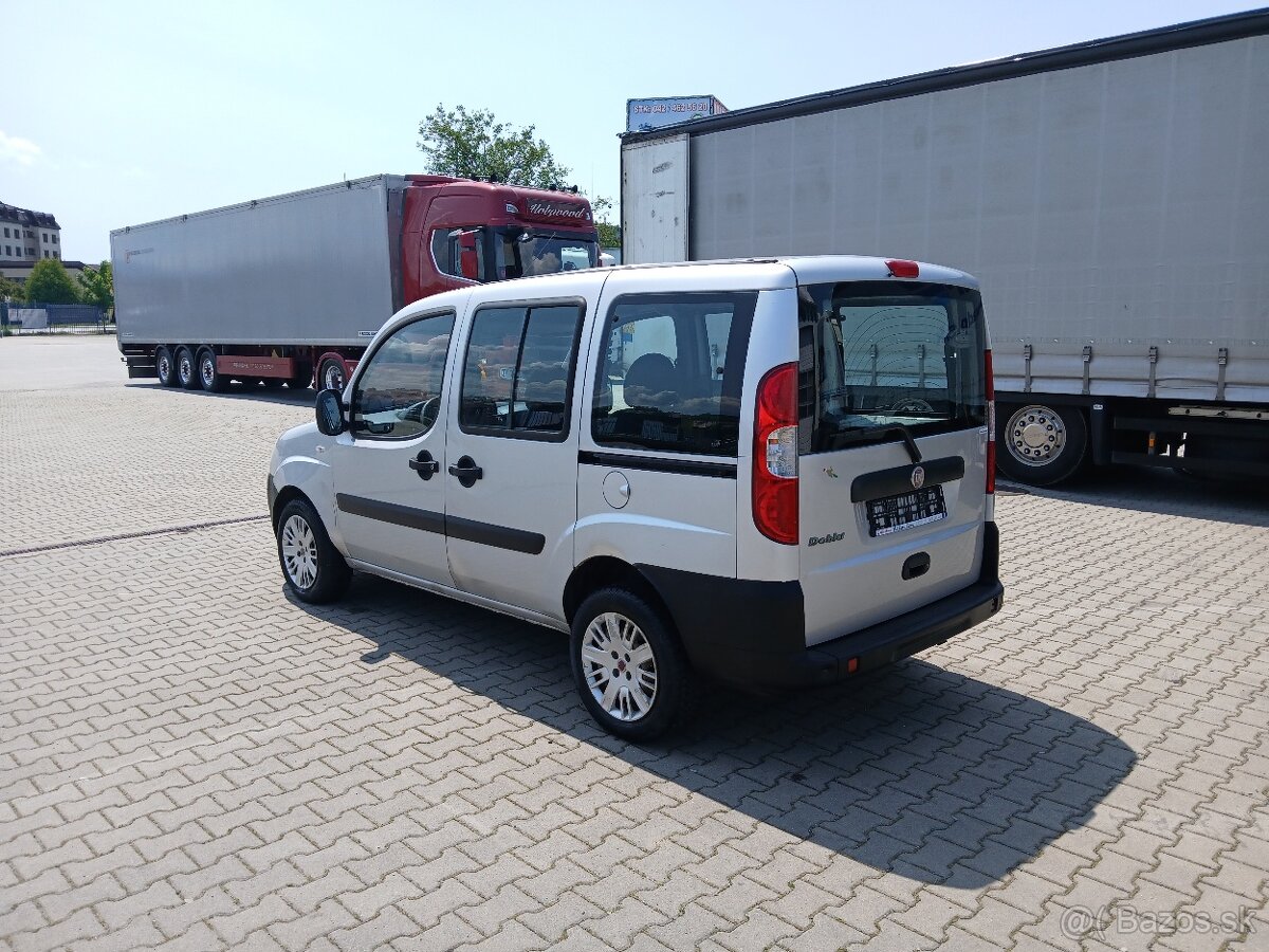 Fiat Doblo 1.4i 57kw Dynamic model 2010 - 4