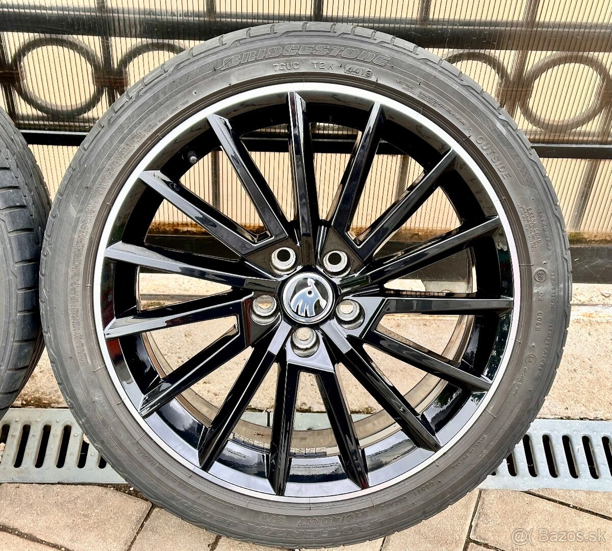 Škoda Monte Carlo 5x100 r17 215/40 r17 - 4