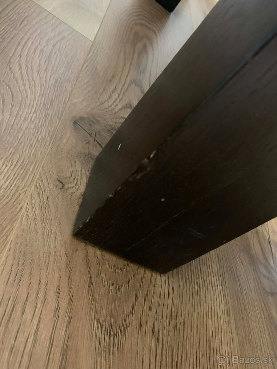 Predám jedálenský stôl - 4